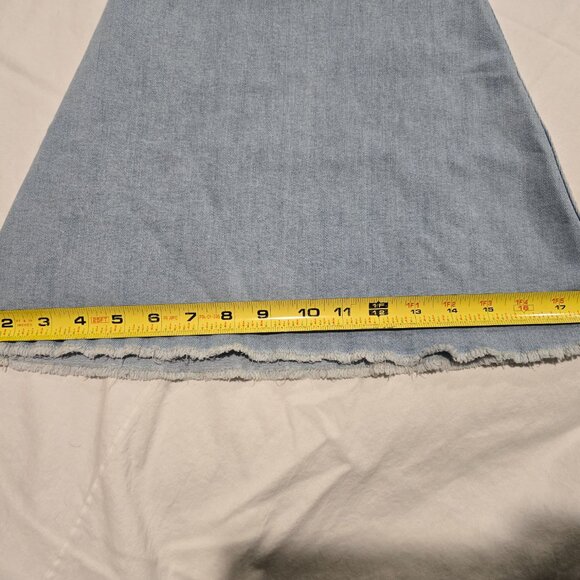 NWT Shyanne Country Wear Mid Rise Flare Distressed Jeans 28 Regular x 34 Long - Picture 16 of 16